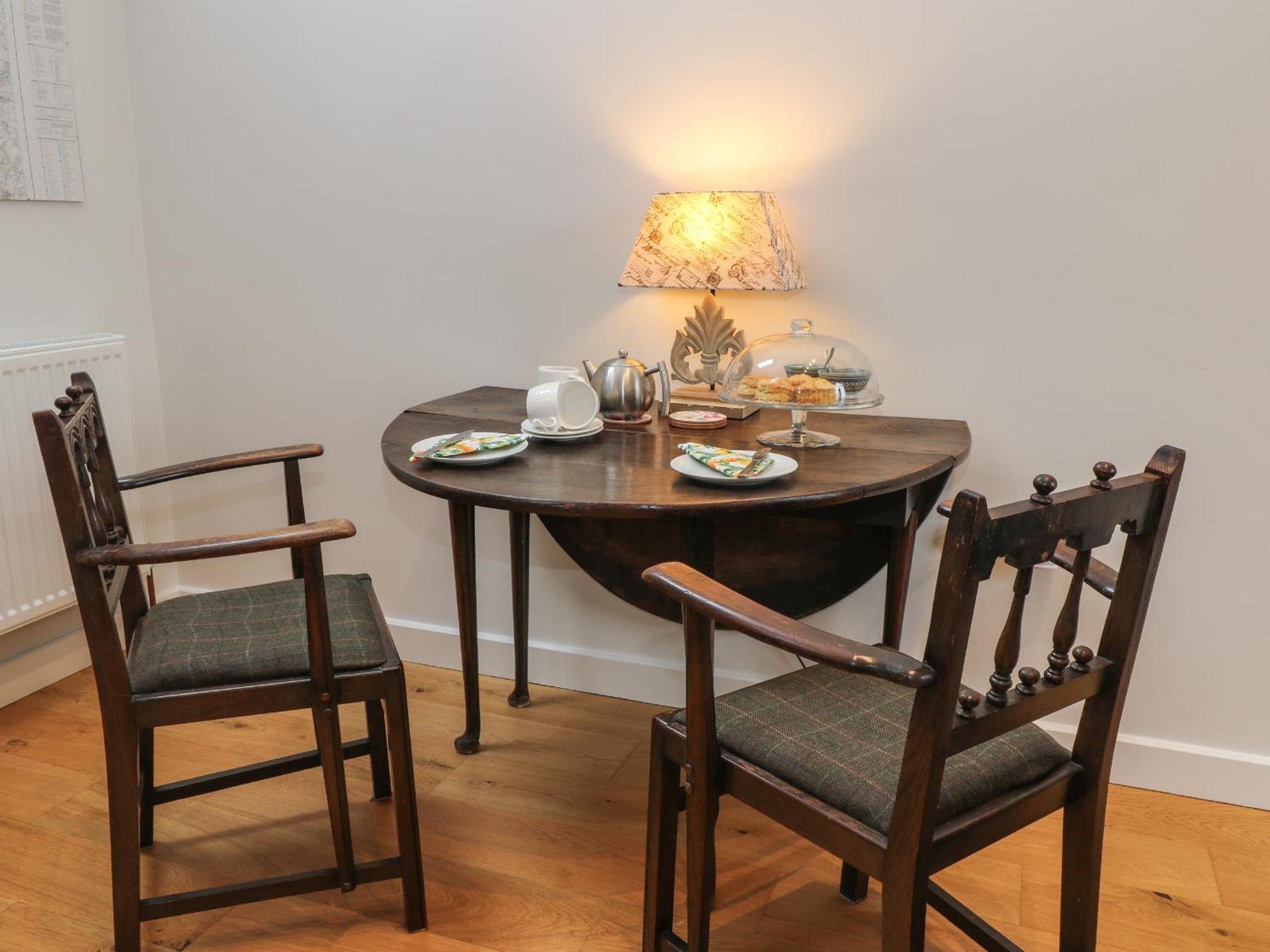 The Loft At Lucott House *
